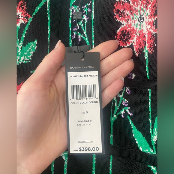 BCBG Floral MIDI Dress - Picture 3 of 7